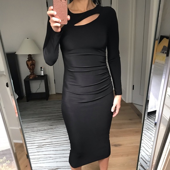 VENUS Dresses & Skirts - Gorgeous LBD